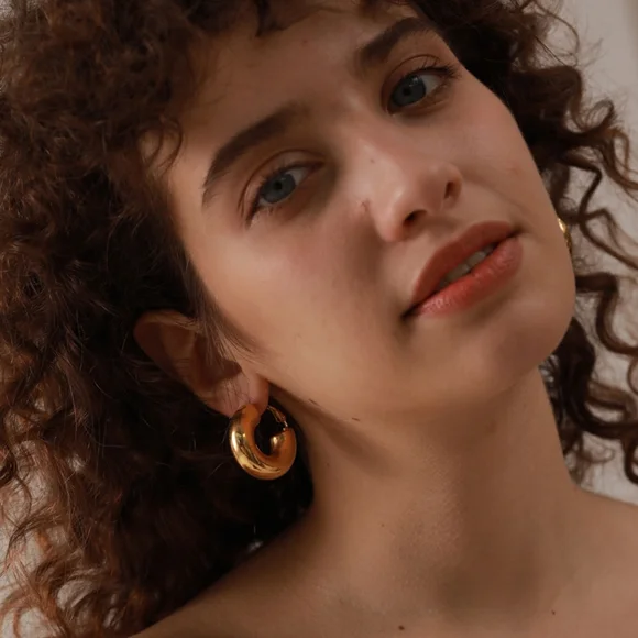 Chunky Minimalist Hoop Earrings - Picture 7 of 7